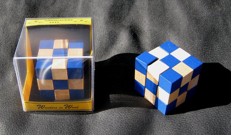 Schlangenwürfel (Klein, Blau)