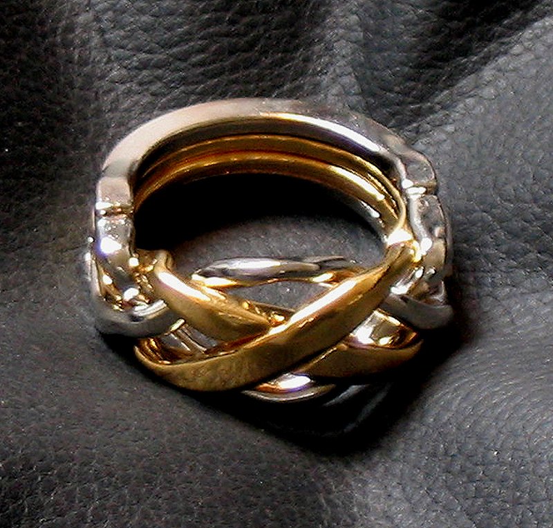 Cast Huzzle Puzzle Ring