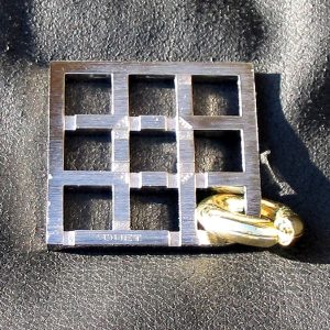 Cast Huzzle Puzzle Duet