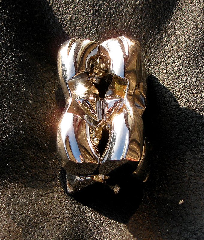 Cast Huzzle Puzzle H & H