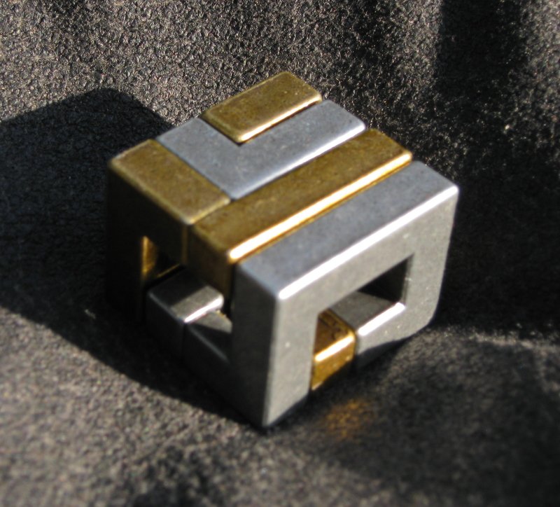 Cast Huzzle Puzzle Coil – Bild 2